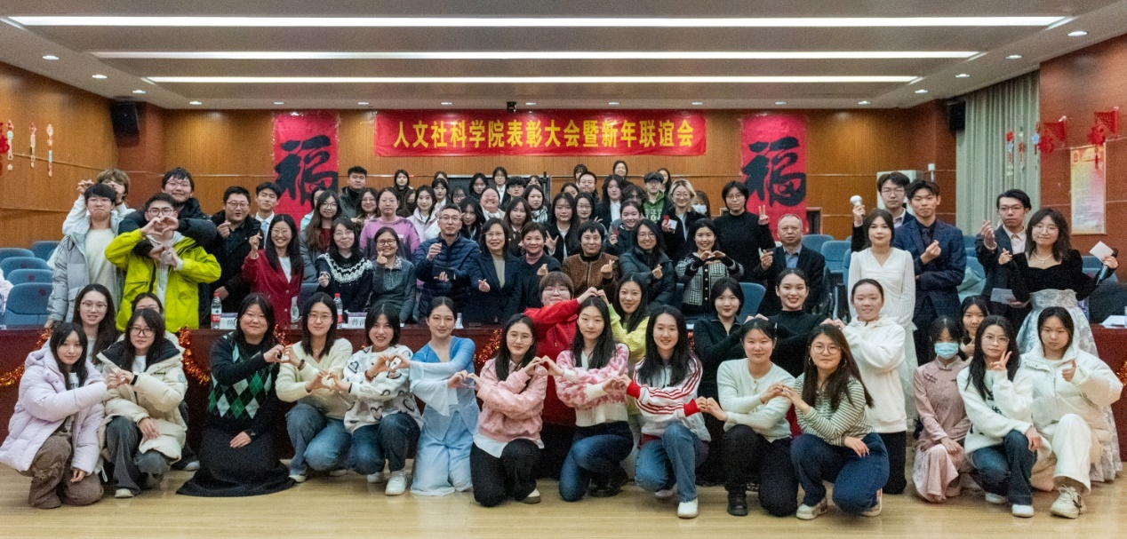 银河娱乐app
